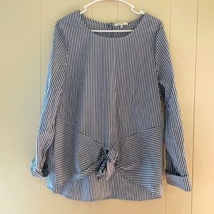 3/$15 PLEIONE striped blouse